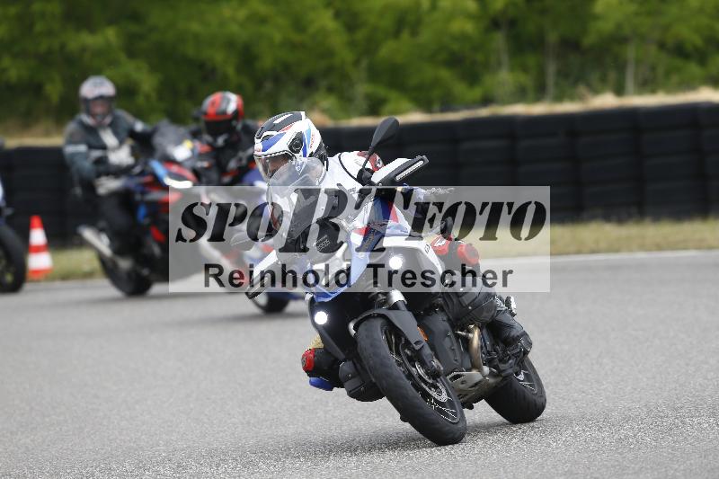 Archiv-2025/19 26.05.2025 FREERIDE Training ADR/Gruppe B/team